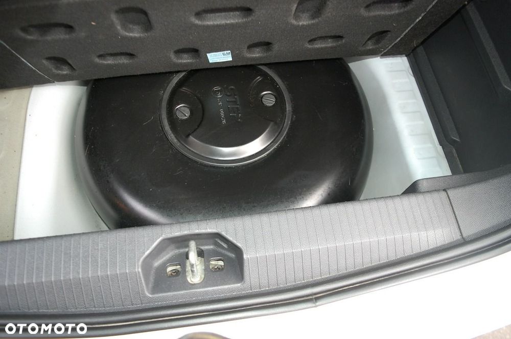 Opel Corsa - 33