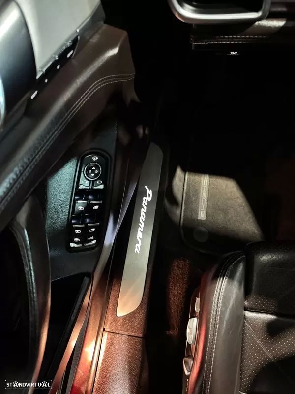 Porsche Panamera - 54