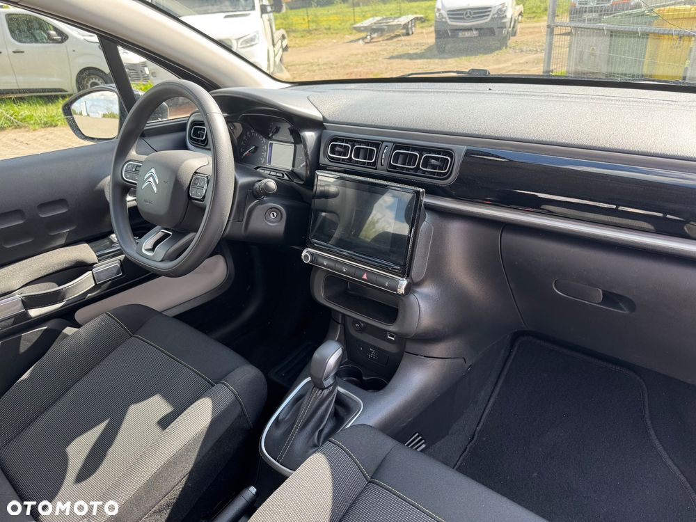 Citroën C3 1.2 PureTech Shine EAT6 - 8