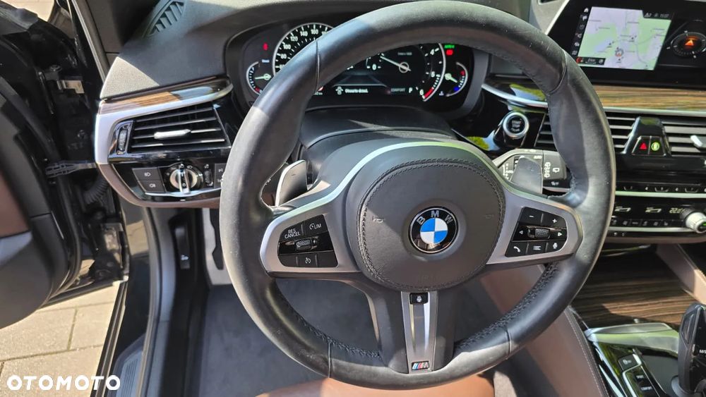 BMW Seria 5 520d MHEV M Sport sport - 25