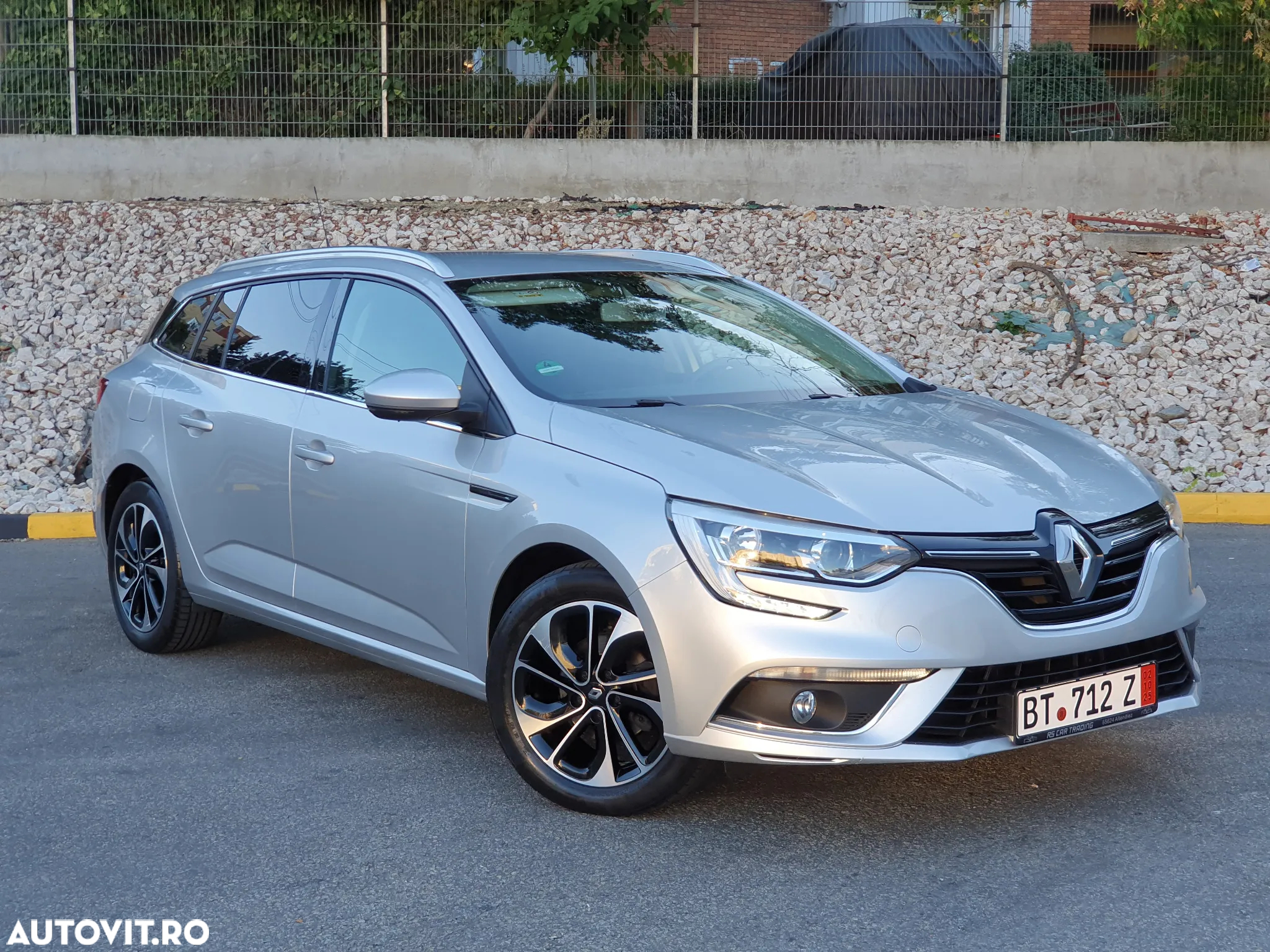 Renault Megane Grandtour ENERGY dCi 110 Start & Stopp Paris Business - 34