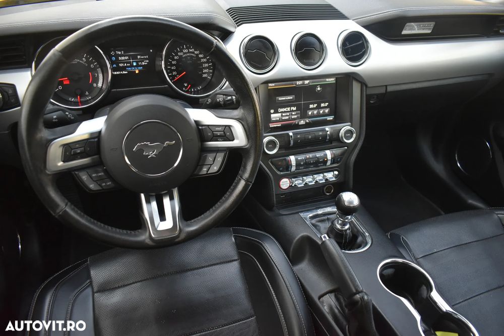 Ford Mustang 2.3 EcoBoost - 15