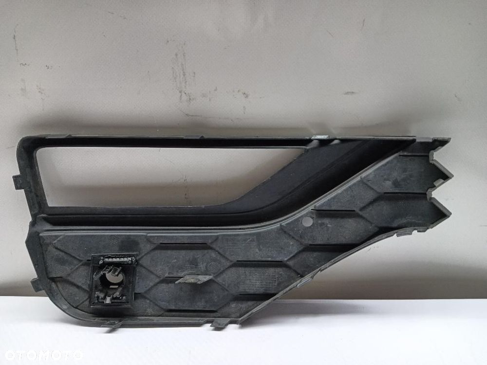 KRATKA HALOGENU LEWA VW AMAROK 2H6807489 - 4
