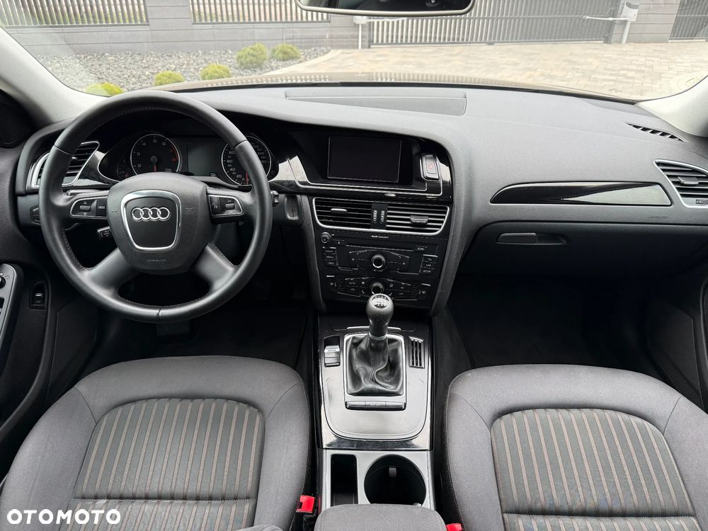 Audi A4 Limousine 1.8 TFSI S line Sportpaket (plus) - 16