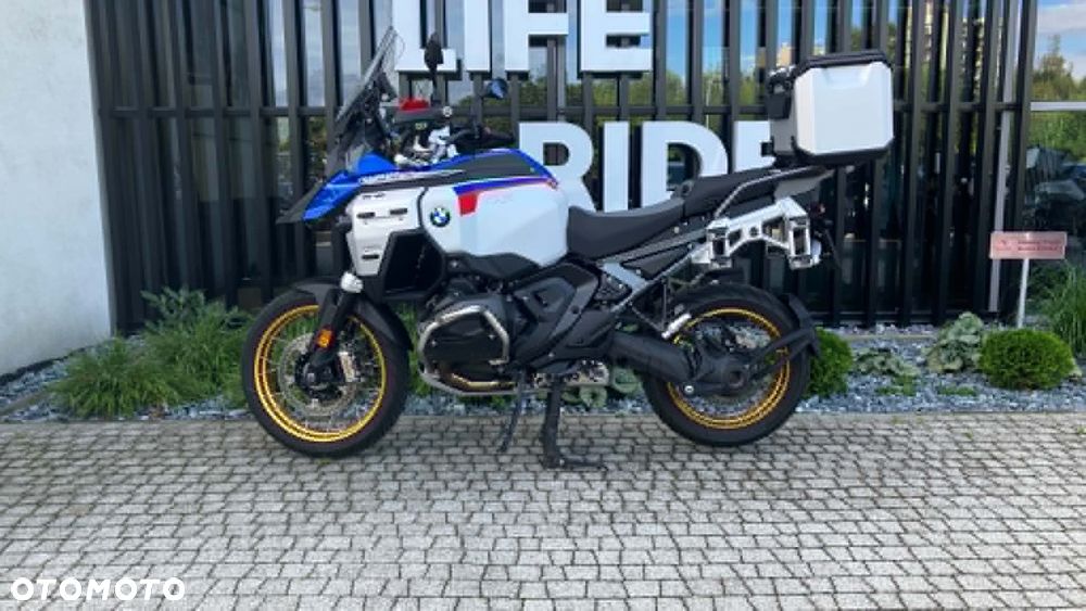 BMW Adventure - 8