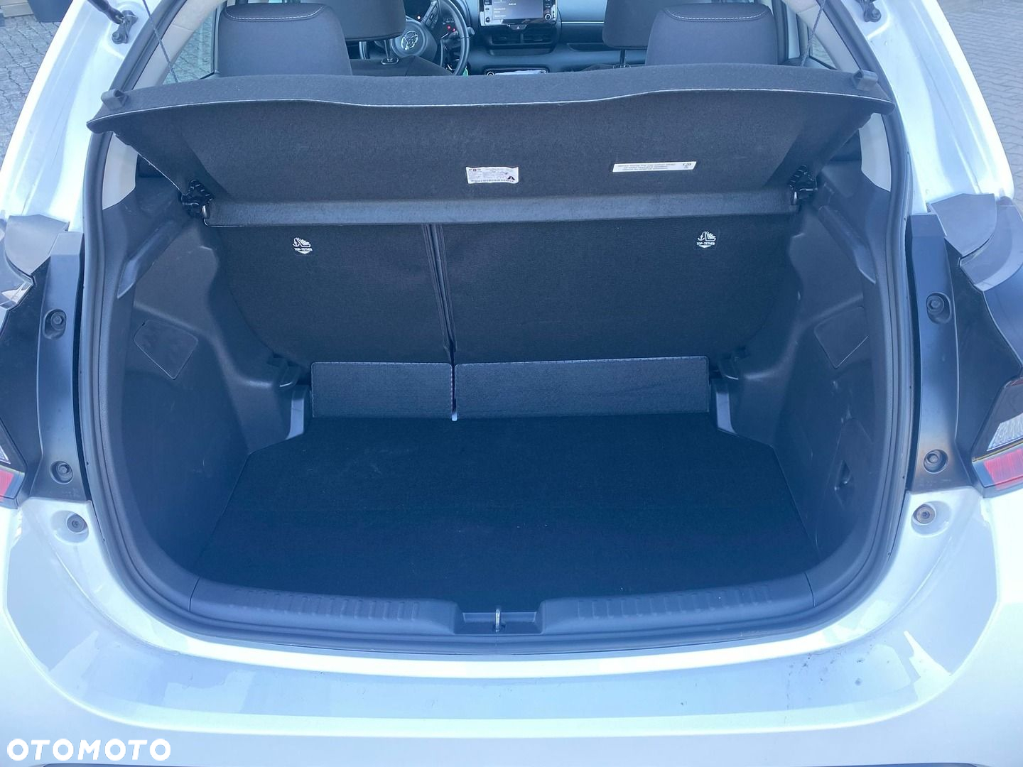 Toyota Yaris - 7