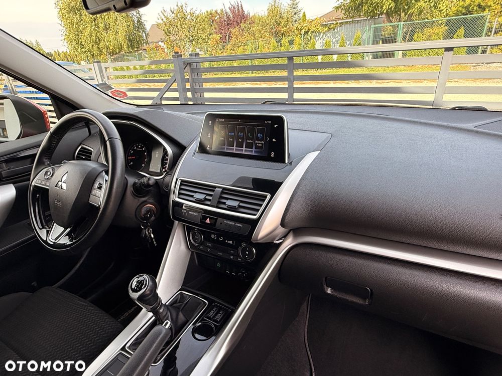 Mitsubishi Eclipse Cross 1.5 T Intense - 18