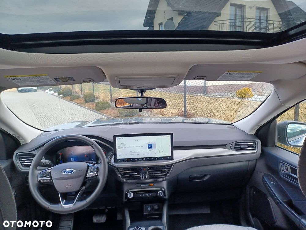 Ford Kuga - 17