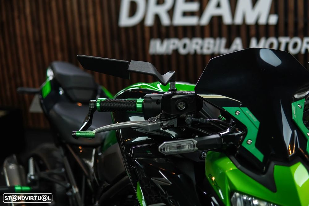 Kawasaki ZR 900 Akrapovic Full Titanium - 38