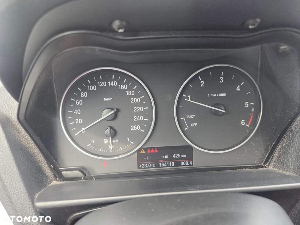 BMW Seria 1 116d DPF - 16