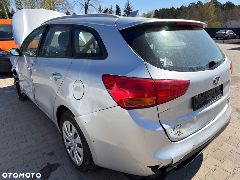Kia Ceed 1.6 CRDi XL - 3