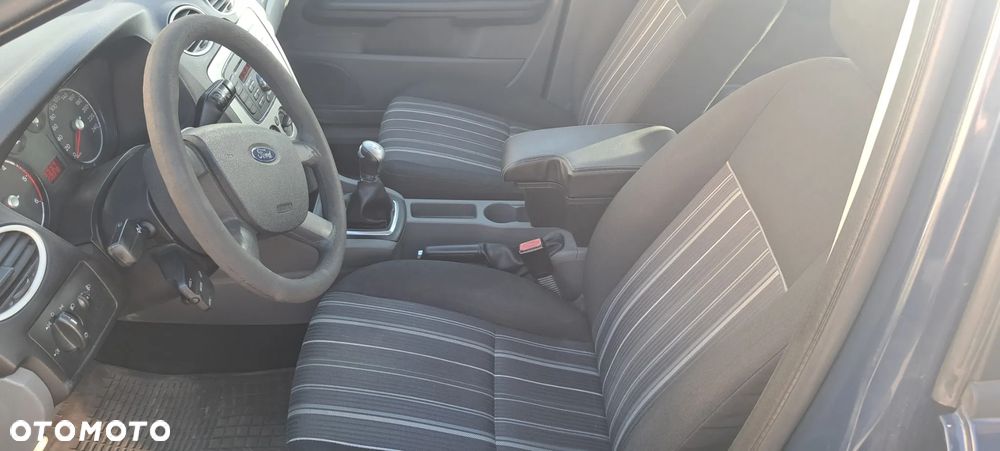 Ford Focus 1.6 TDCi Trend - 6