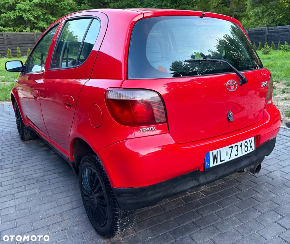 Toyota Yaris 1.0 Luna - 38