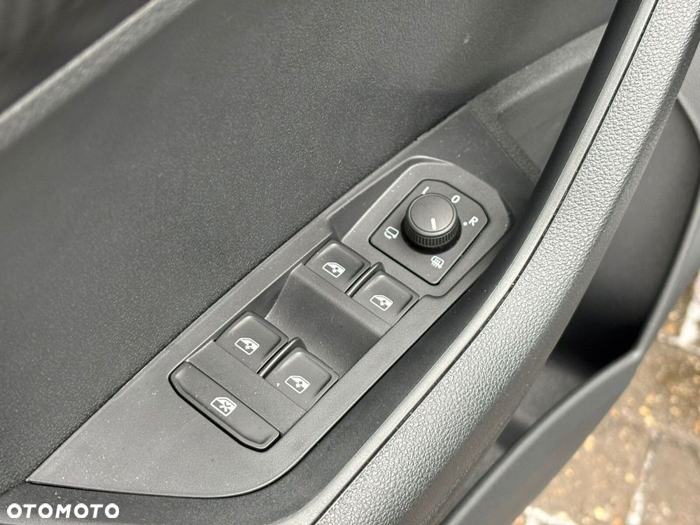 Skoda Karoq 2.0 TDI SCR 4x4 Sportline DSG - 19