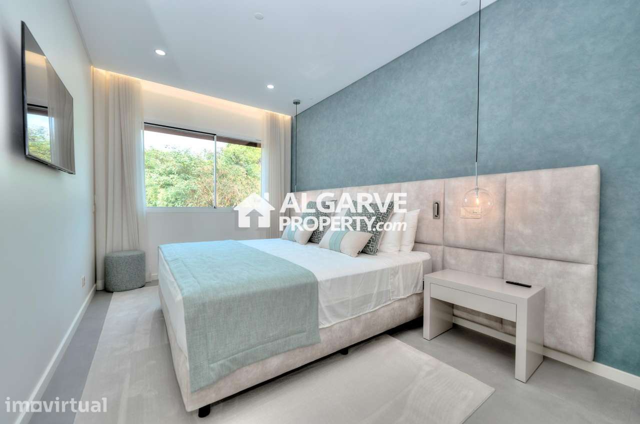 Apartamento T2 com piscina a 300m da Praia do Forte Novo - Grande imagem: 2/37