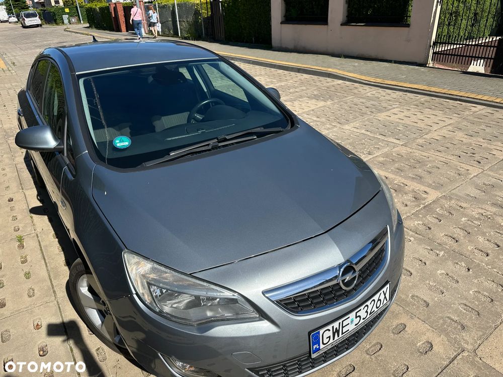 Opel Astra 1.4 Turbo Edition - 2