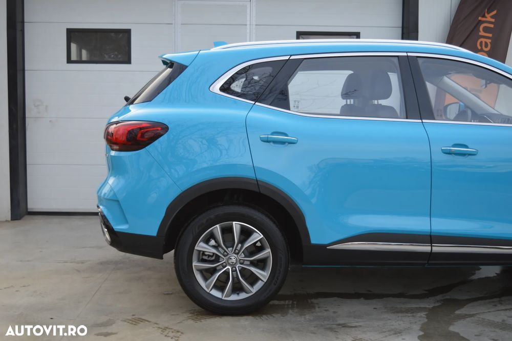 MG HS 1.5 T-GDi 6MT Explore - 23