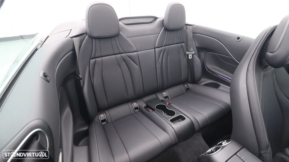 Mercedes-Benz CLE 220 d Cabrio - 35