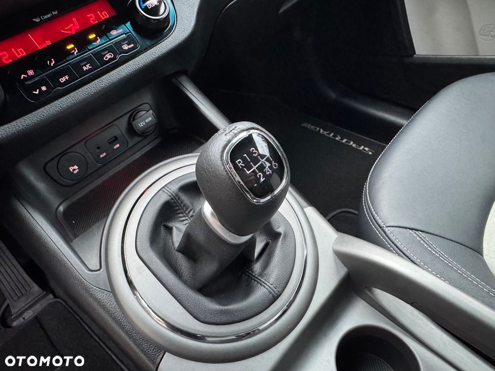 Kia Sportage 1.7 CRDI 2WD Spirit - 19