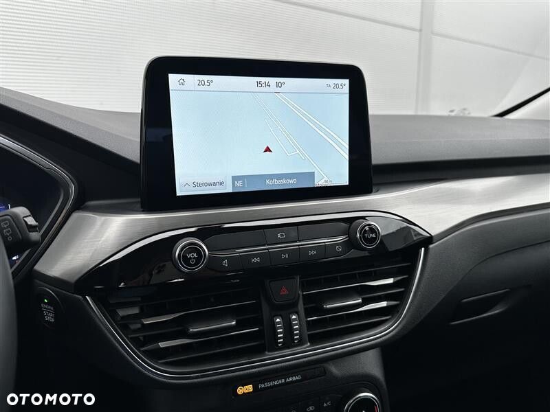 Ford Kuga - 20