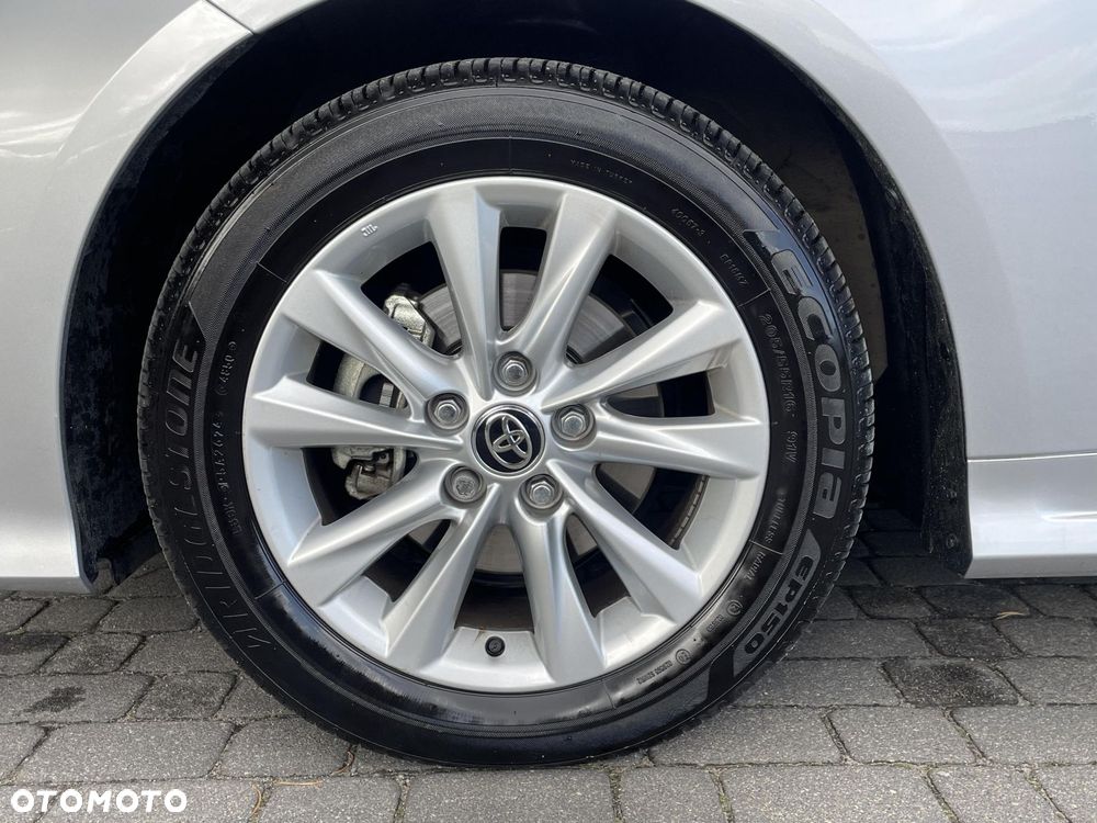 Toyota Corolla 1.8 Hybrid Comfort - 19