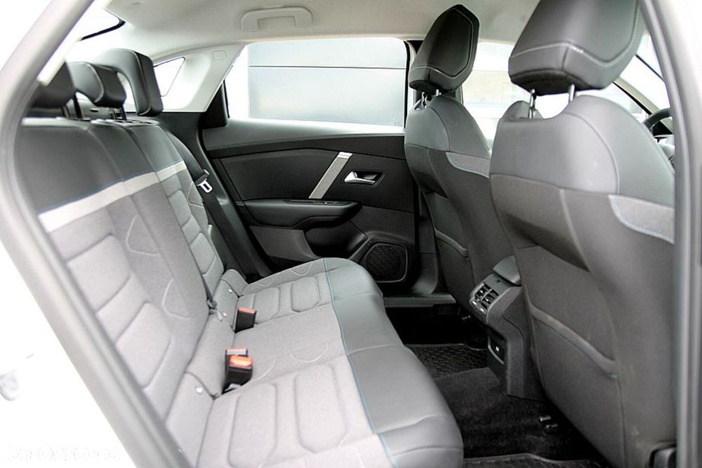 Citroën C4X 1.2 PureTech Plus S&S EAT8 - 27
