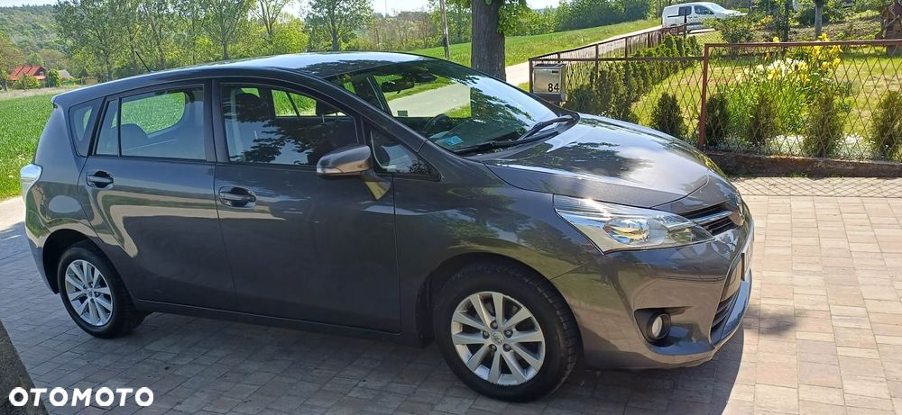 Toyota Verso 1.6 Active - 9