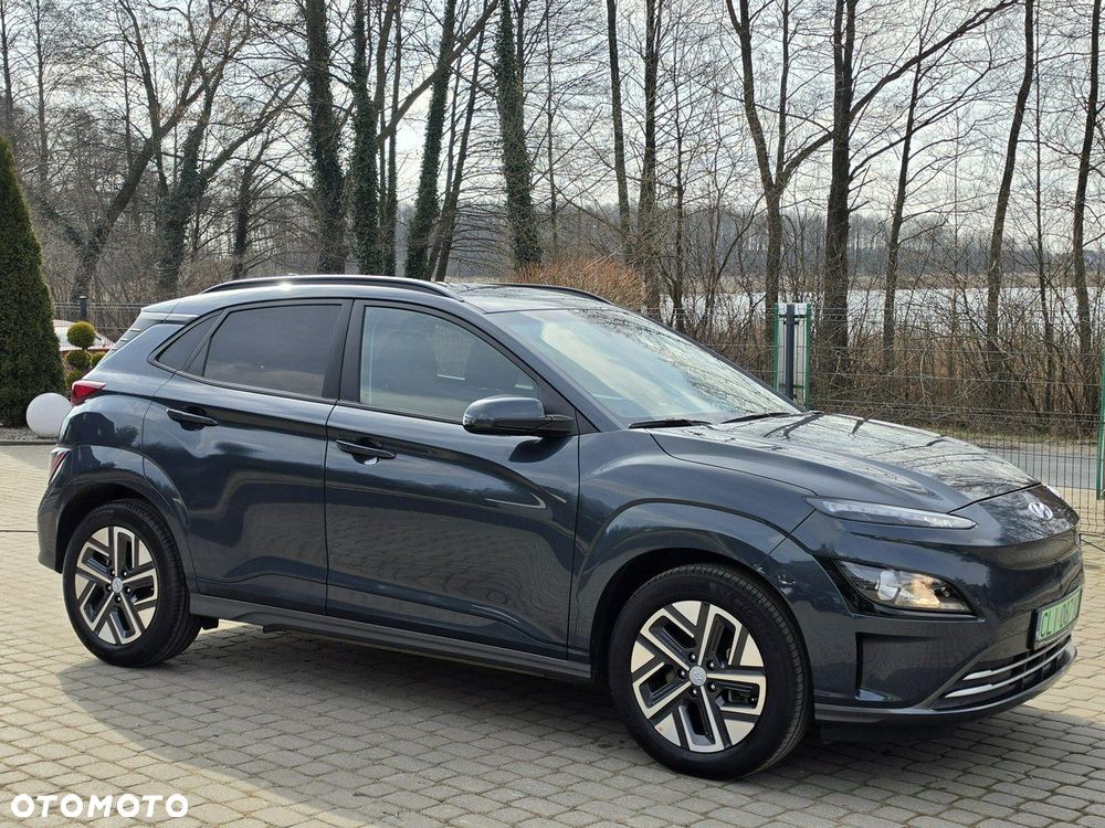 Hyundai Kona - 17