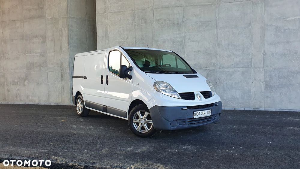 Renault Trafic - 1