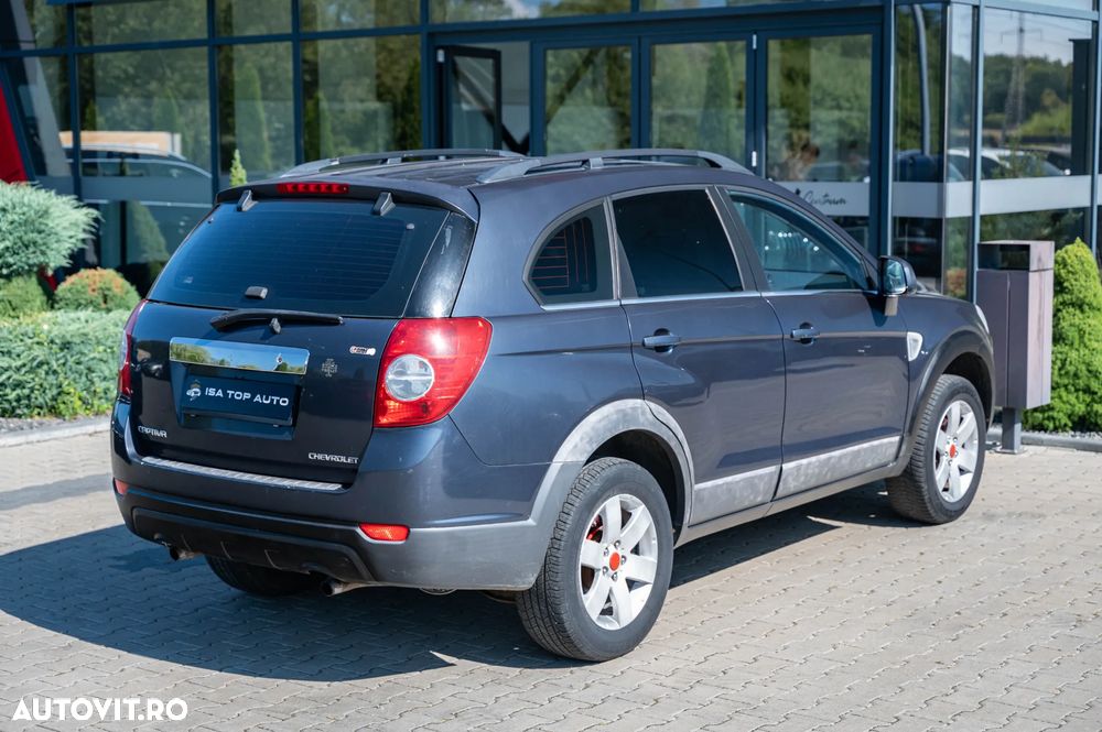 Chevrolet Captiva 2.0D LS - 12