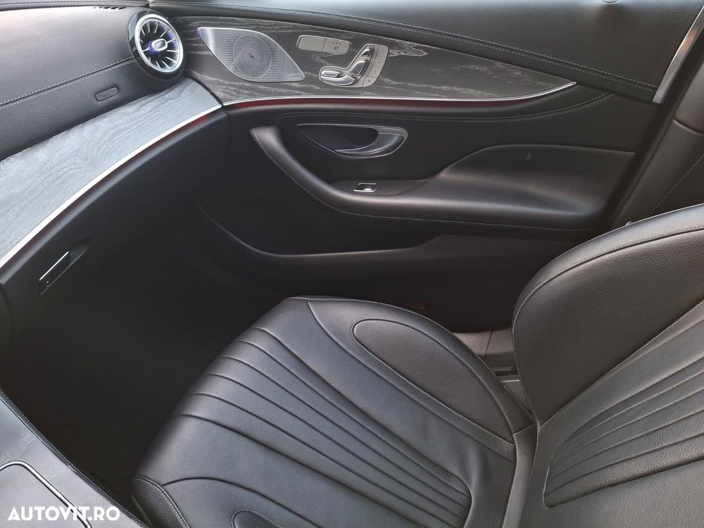 Mercedes-Benz CLS 350 d 4MATIC Aut - 37