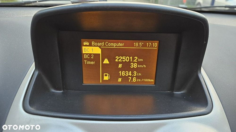 Opel Corsa 1.4 16V Color Edition - 33