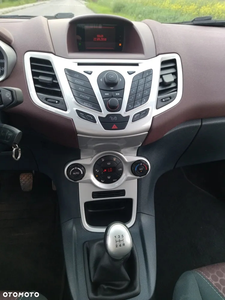 Ford Fiesta 1.4 Platinium X - 12