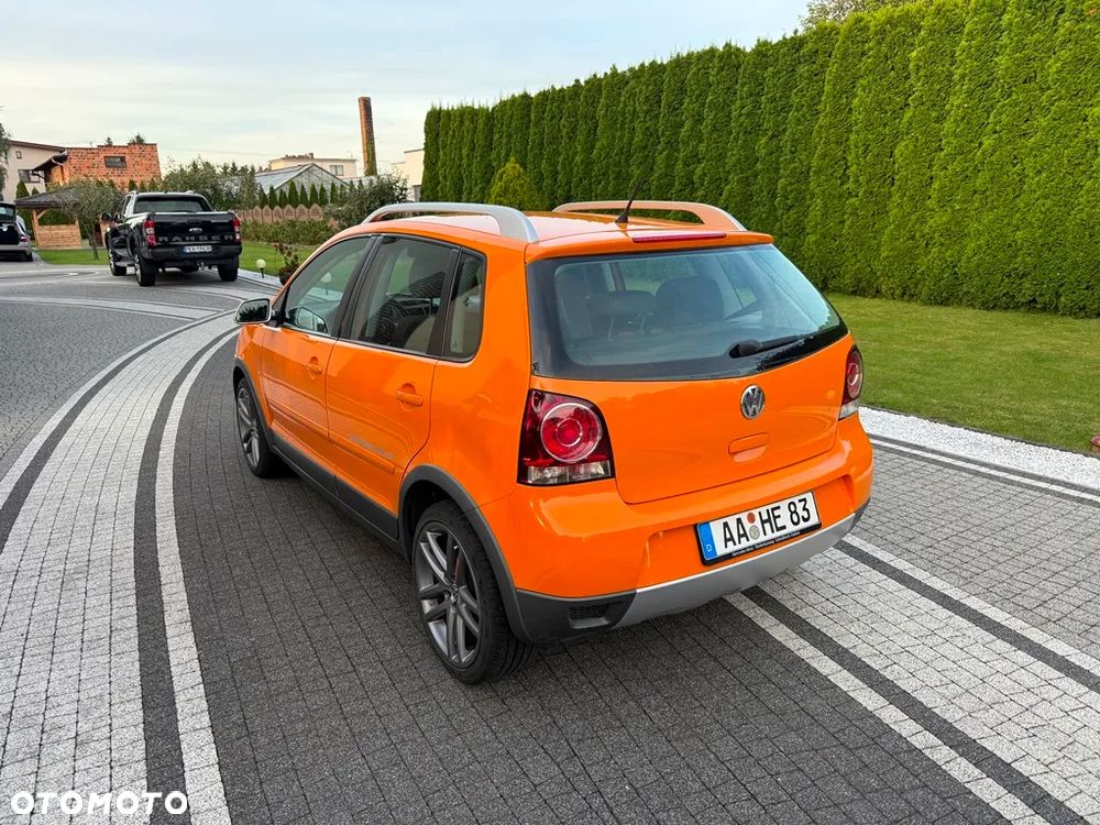 Volkswagen Polo 1.2 Cross Urban White - 13
