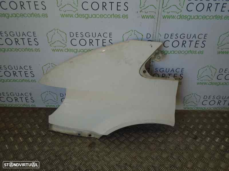 GUARDA-LAMAS FRENTE ESQUERDO FORD TRANSIT FURGÓN 2.0 DI (FAE_, FAF_, FAG_) 86CV... - 1