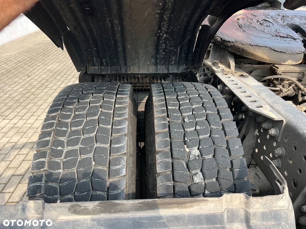 Mercedes-Benz 18430 - 5