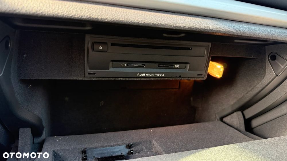 Audi A3 Sportback 2.0 TDI (clean diesel) S line Sportpaket - 36