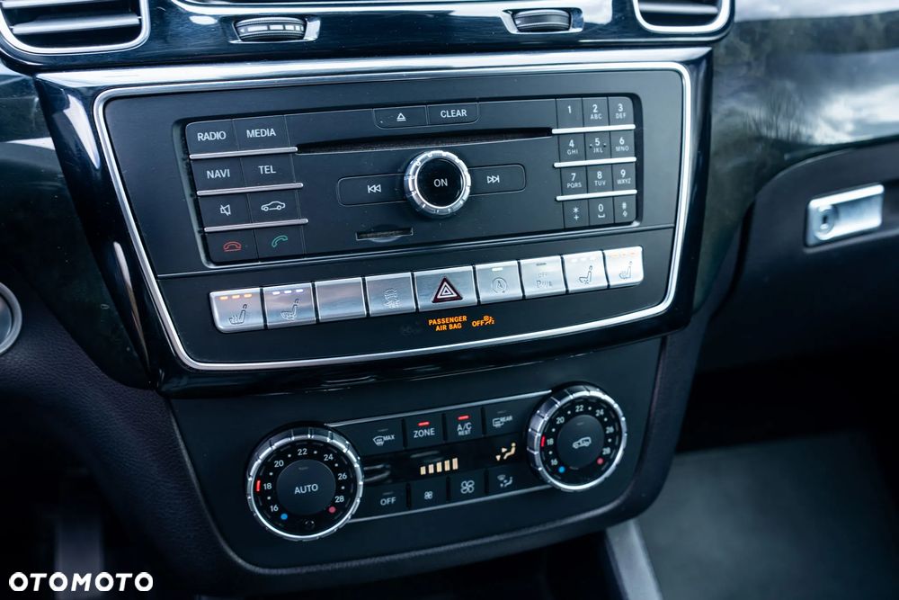 Mercedes-Benz GLE - 34