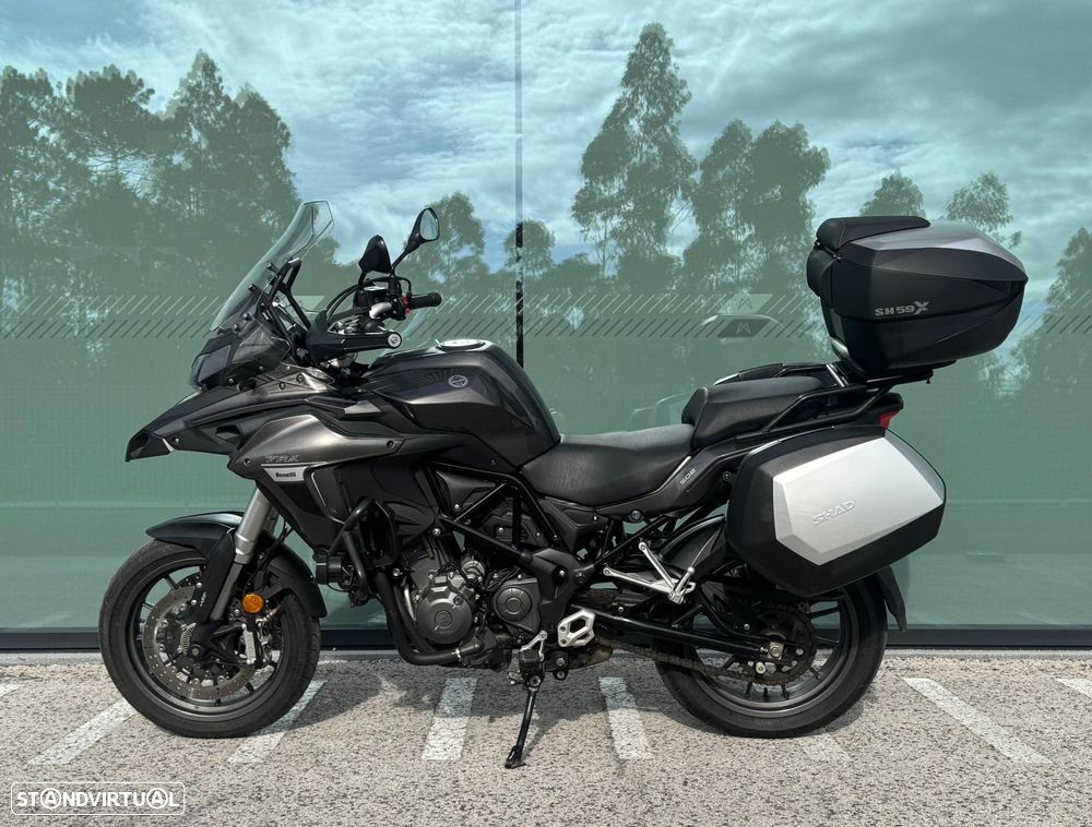 Benelli TRK 502 - 3