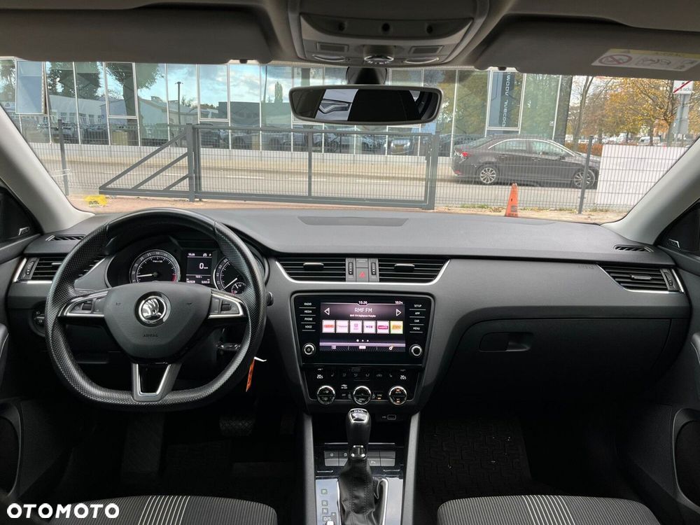 Skoda Octavia 2.0 TDI Style DSG - 17