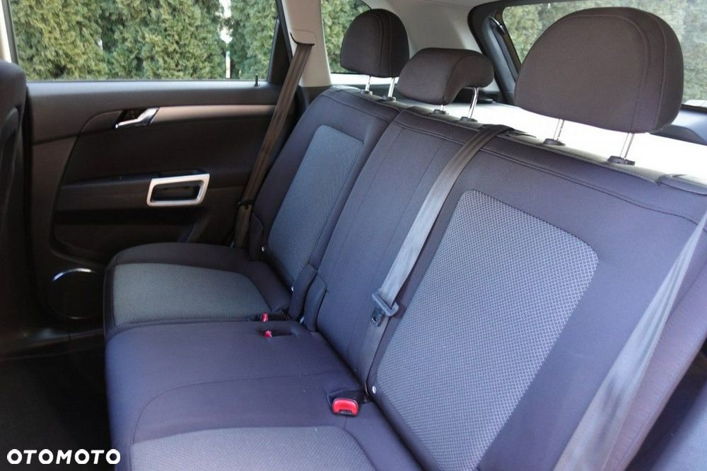 Opel Antara - 16