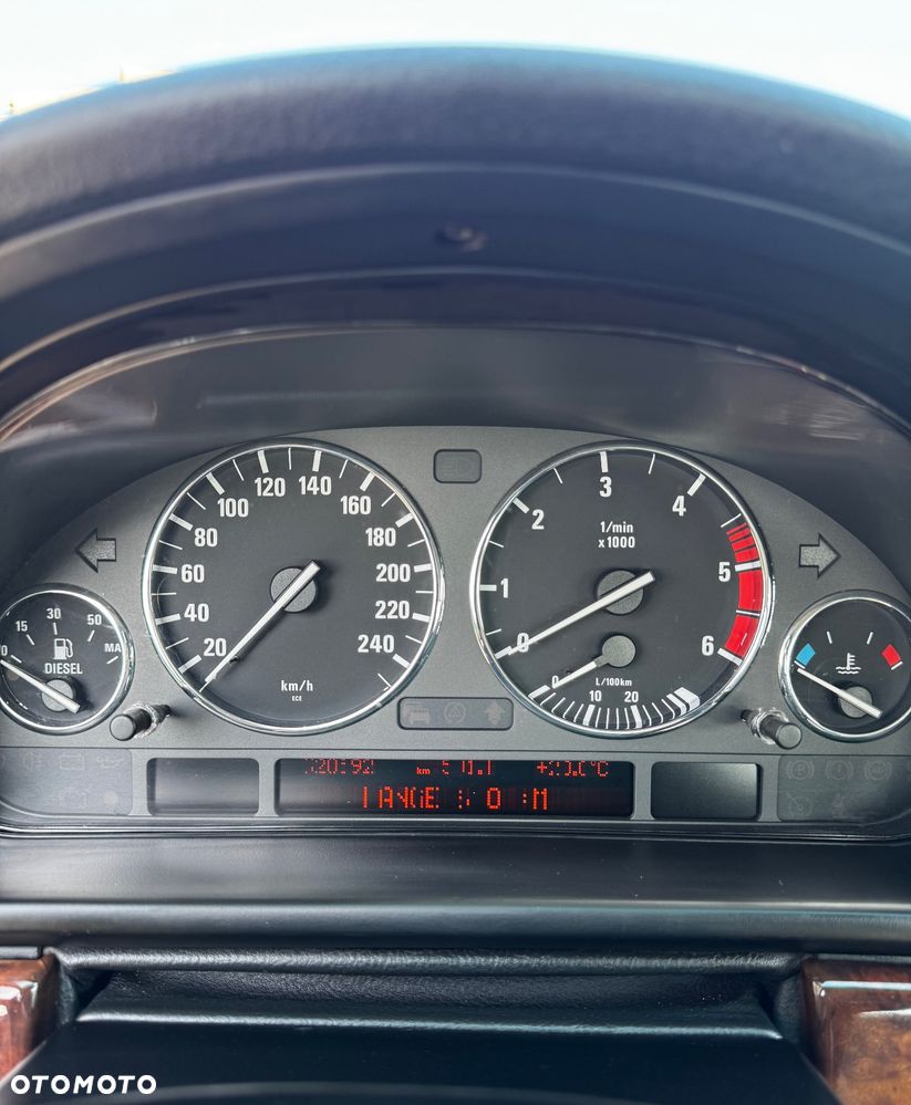 BMW Seria 5 - 18