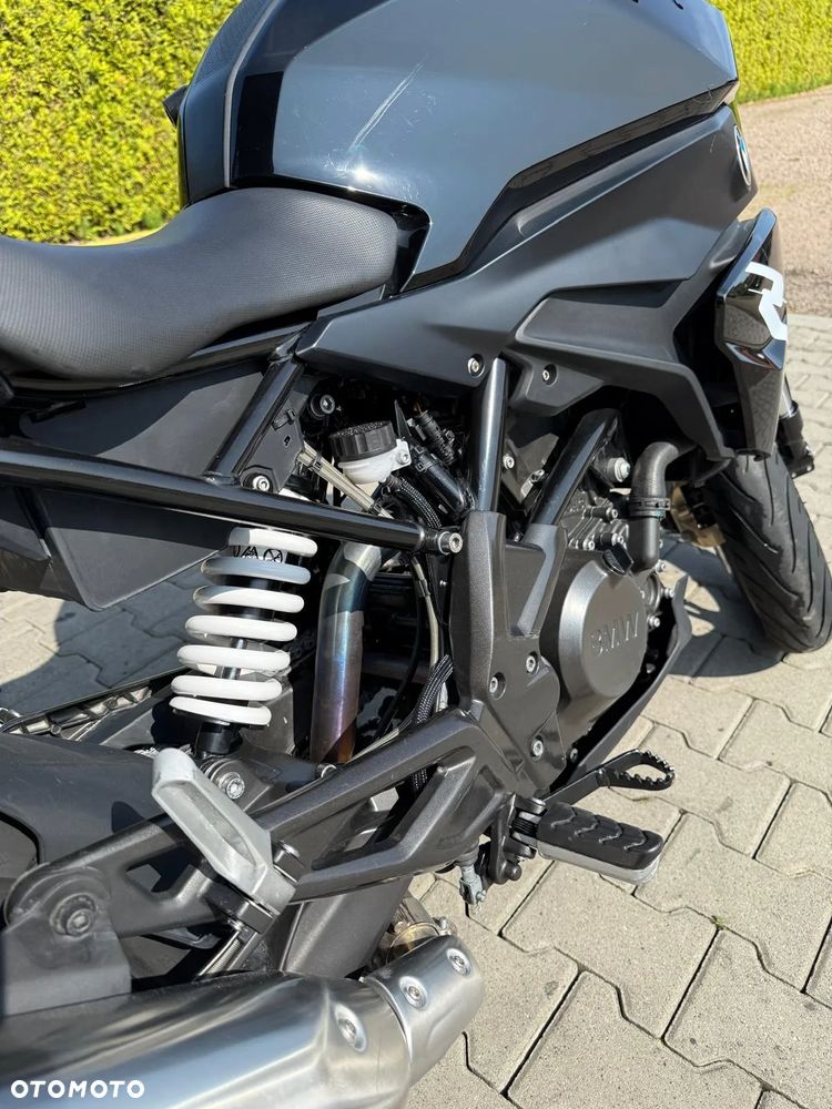 BMW G - 9