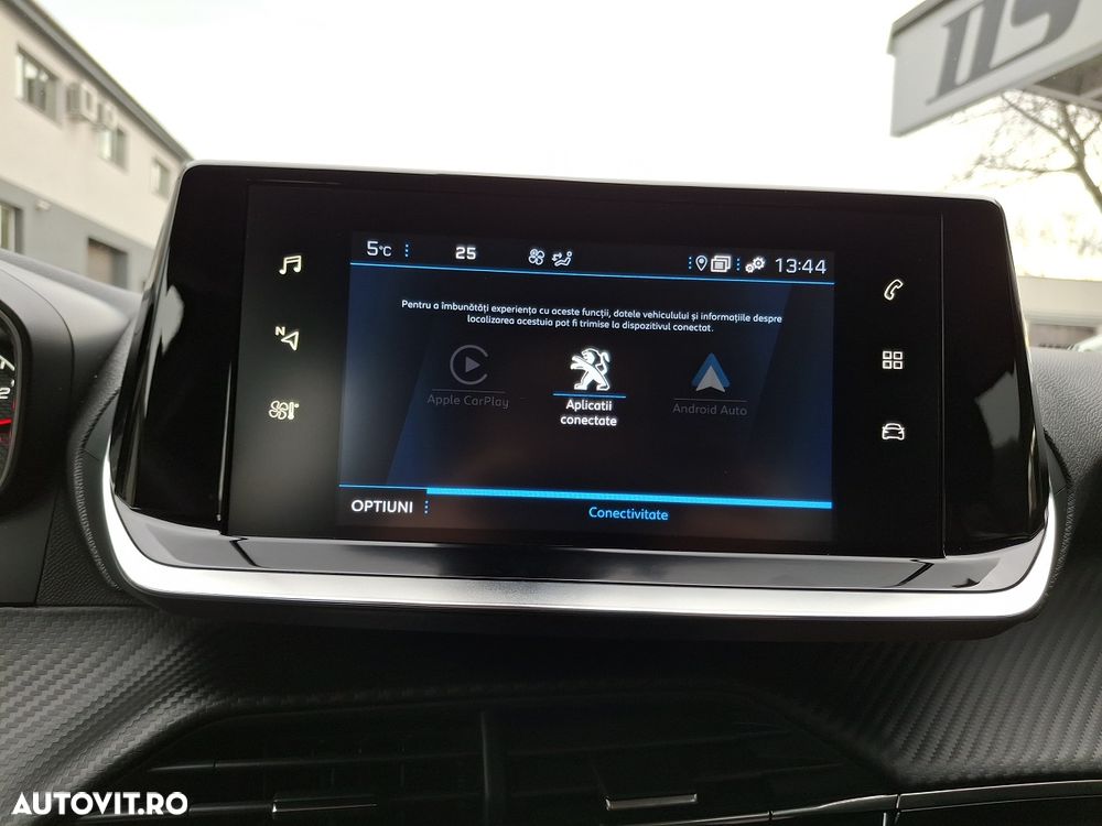 Peugeot 2008 PureTech 130 EAT8 Active Pack - 18