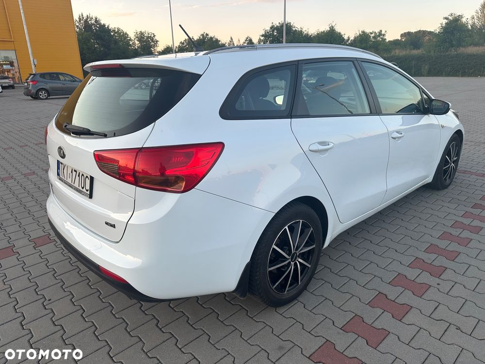 Kia Ceed 1.6 CRDi M - 5