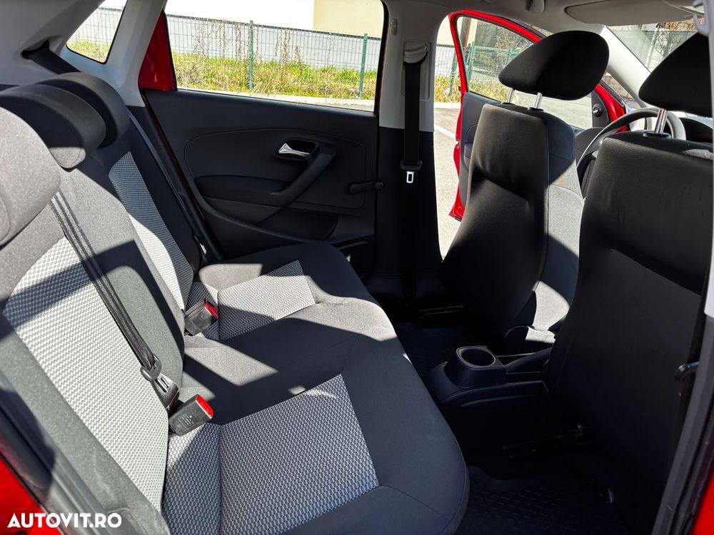 Volkswagen Polo - 16