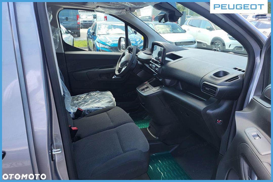 Peugeot Partner Van L2H1 EAT8 1.5 130KM - 10