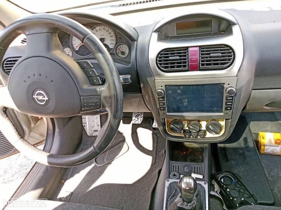 CAIXA DE VELOCIDADES OPEL CORSA C - 12