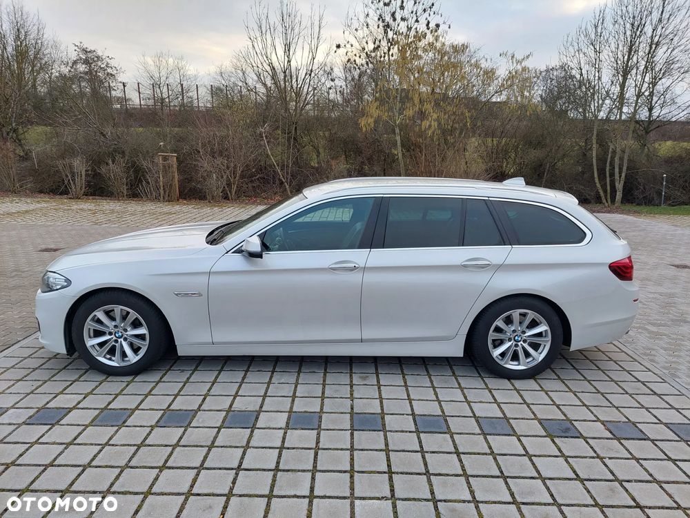 BMW Seria 5 520d Luxury Line - 4