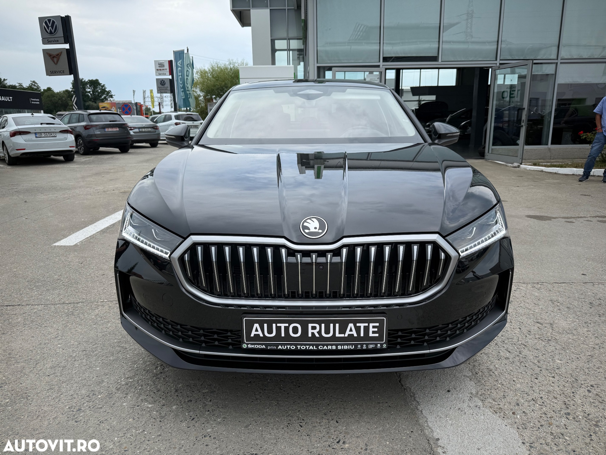 Skoda Superb 2.0 TDI 193 CP 4x4 DSG Laurin & Klement - 3